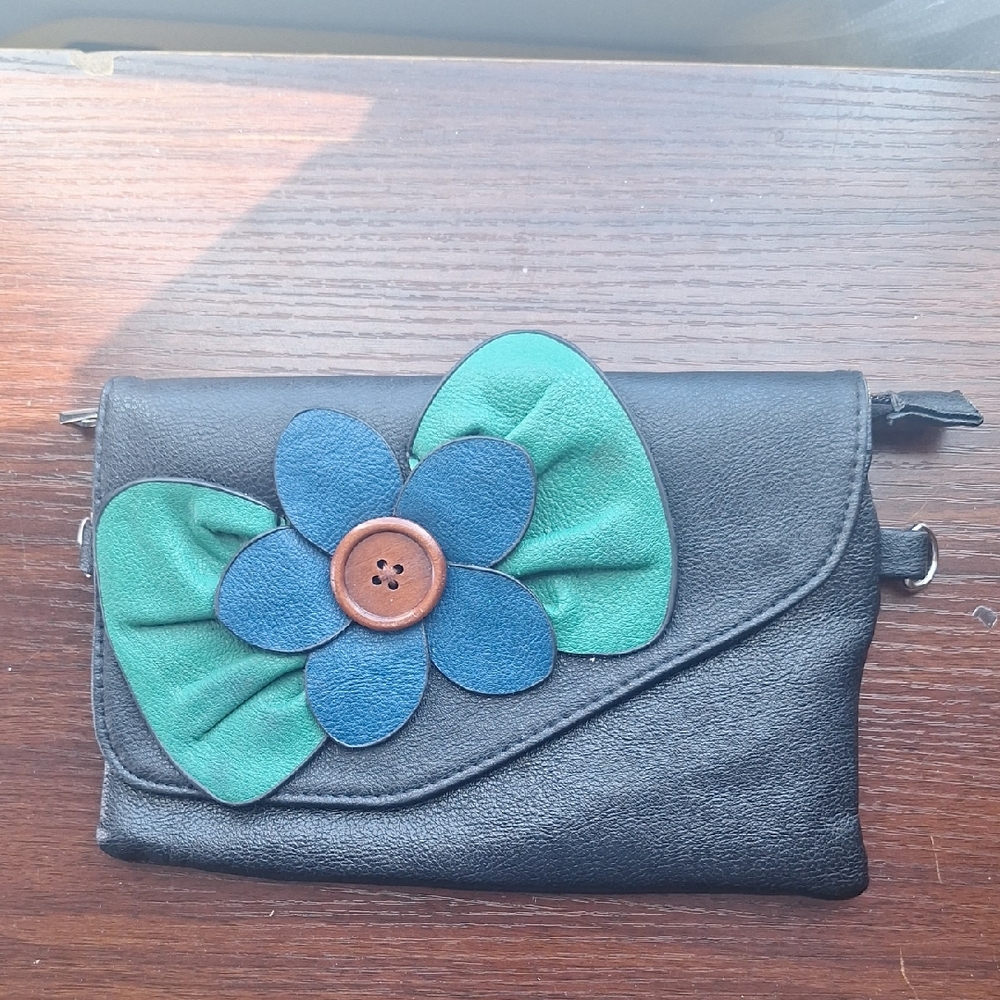 Sax Blue Flower Bow Clutch